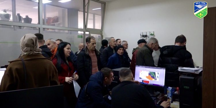 /VIDEO/ U Tutinu podnijeto 5.500 zahtjeva za upis prava svojine po zakonu „Svoj na svome“