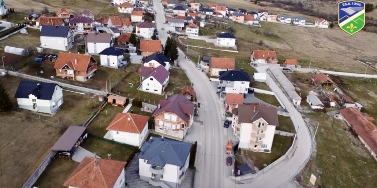 /VIDEO/ Tutin: Prelijepa panorama naselja Dubovo