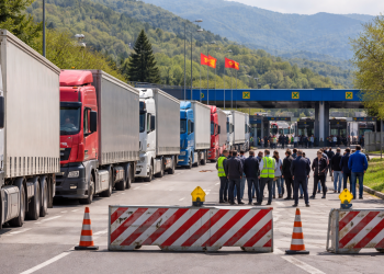 Danas blokada teretnog saobraćaja na graničnim prelazima u Crnoj Gori