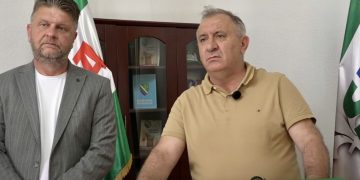 /VIDEO/ SDA Sandžaka: Neodgovoran rad lokalne vlasti doveo Sjenicu na rub katastrofe