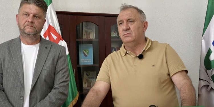/VIDEO/ SDA Sandžaka: Neodgovoran rad lokalne vlasti doveo Sjenicu na rub katastrofe