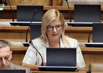 /VIDEO/ Minela Kalender: Građani Sandžaka ne pristaju da budu građani drugog reda